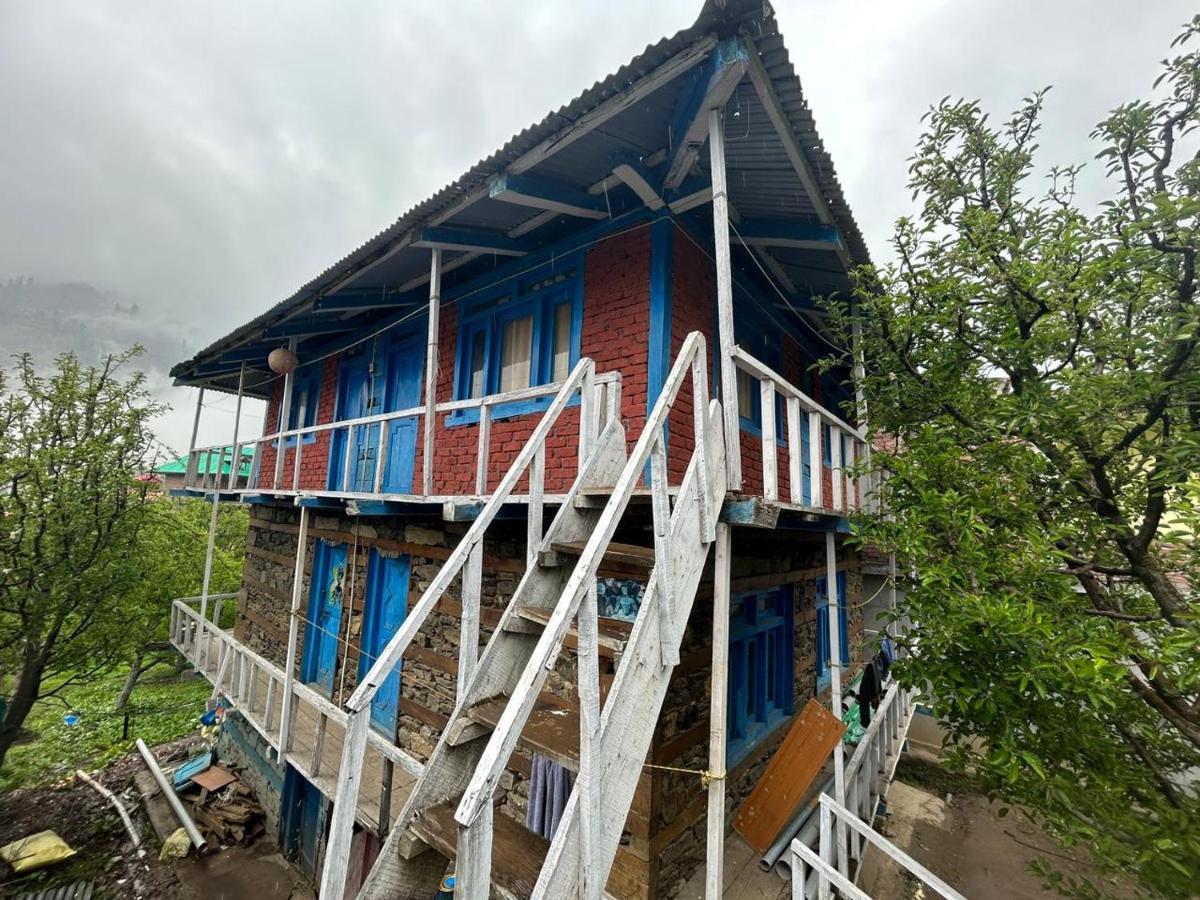 Karma Guest House And Cafe Kalgha Екстер'єр фото