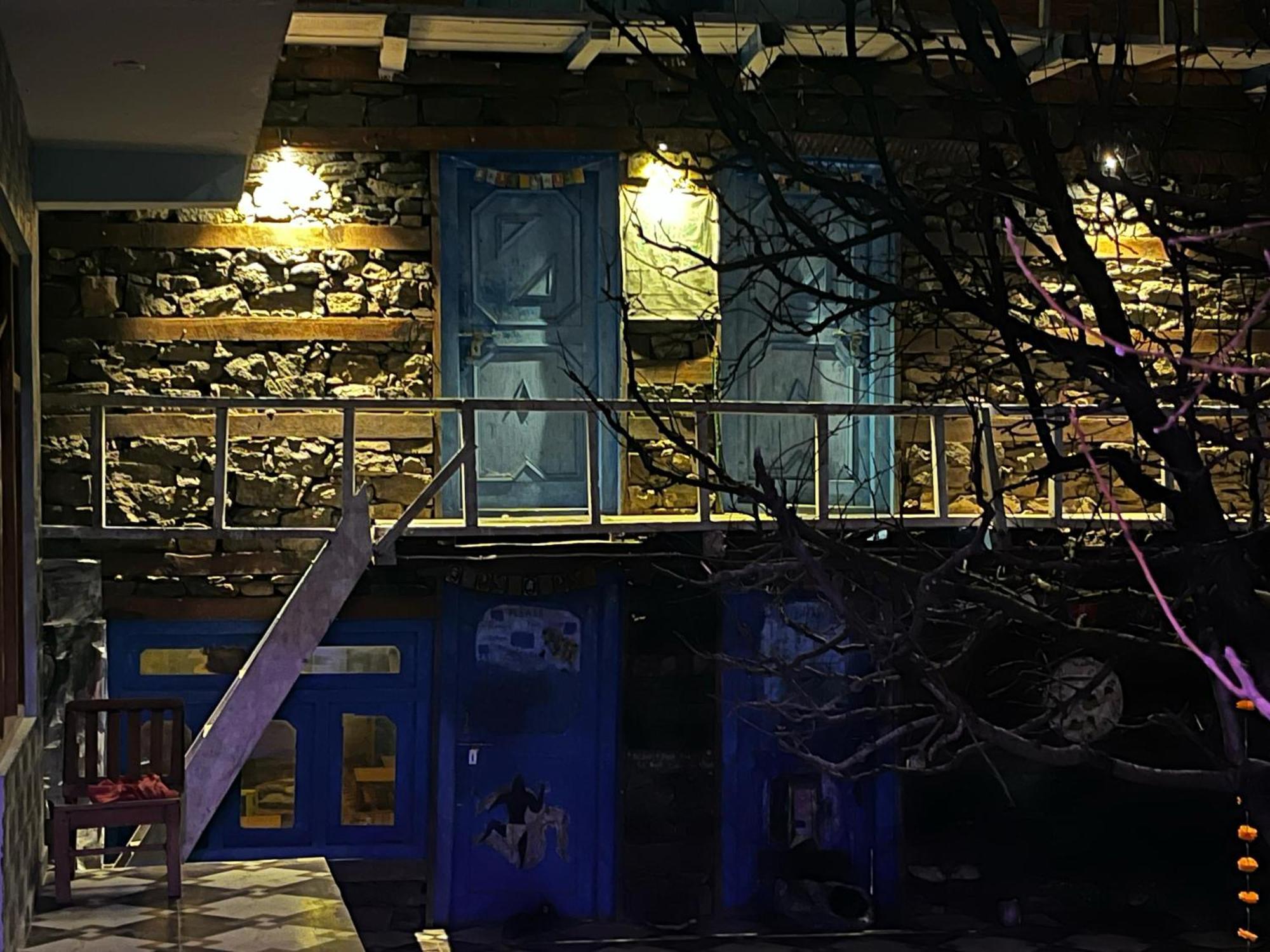 Karma Guest House And Cafe Kalgha Екстер'єр фото