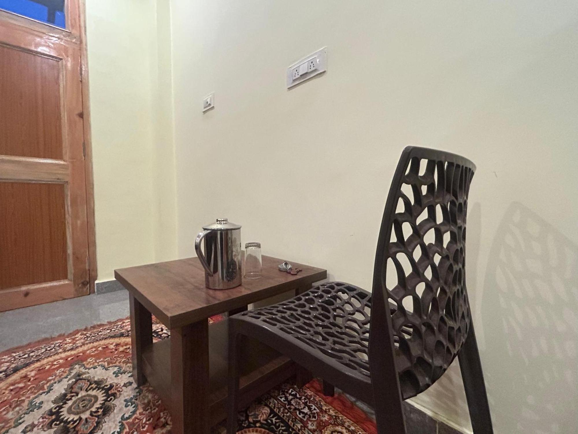 Karma Guest House And Cafe Kalgha Номер фото